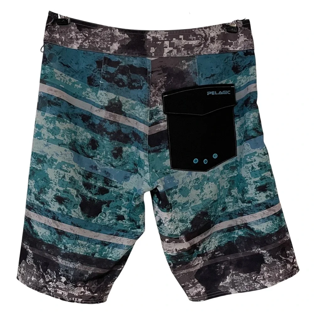 Pelagic Mens Argonaut Reefer Boardshorts Blue Grey Camo Striped Performance‎ 30